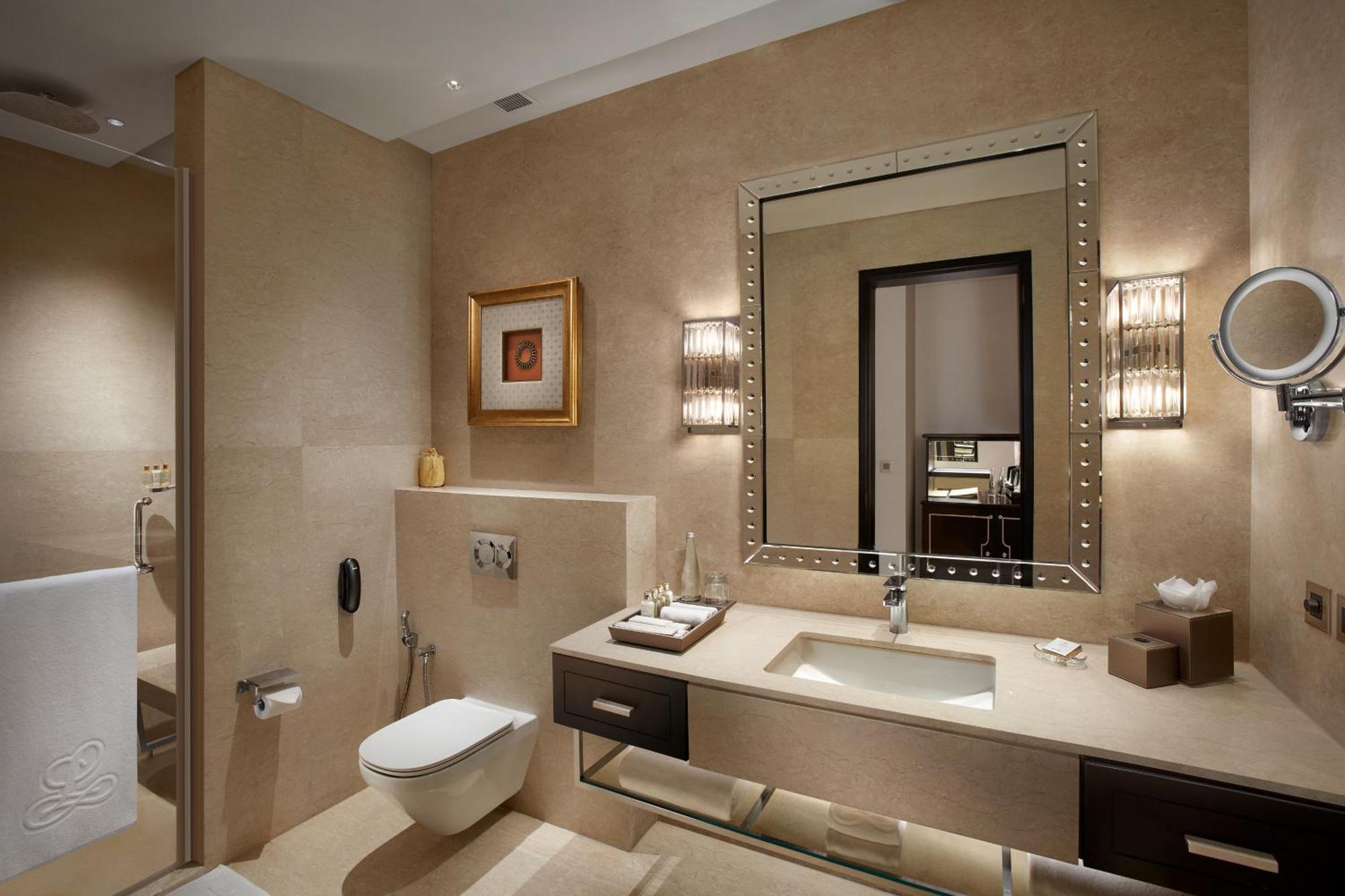 The Leela Gandhinagar Hotel ภายนอก รูปภาพ