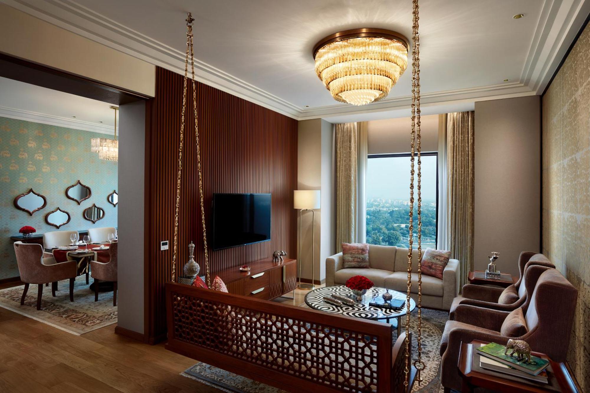 The Leela Gandhinagar Hotel ภายนอก รูปภาพ